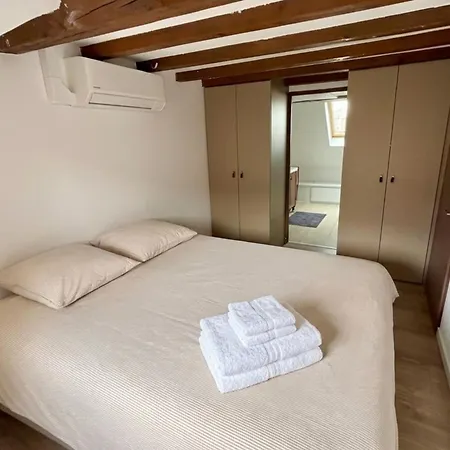 The Gentle Haven Cosy In Apartman Strasbourg